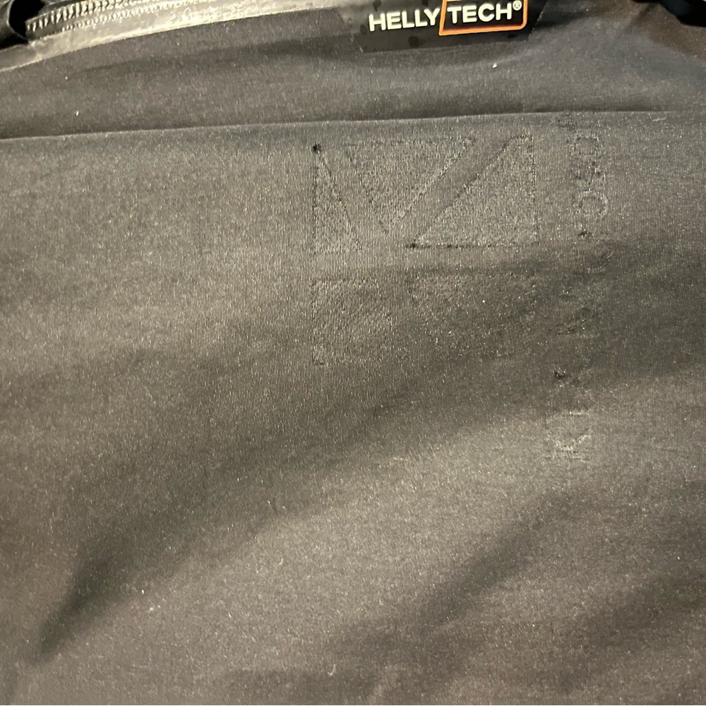 Helly Hansen Women's Black Rain Jacket - image 6